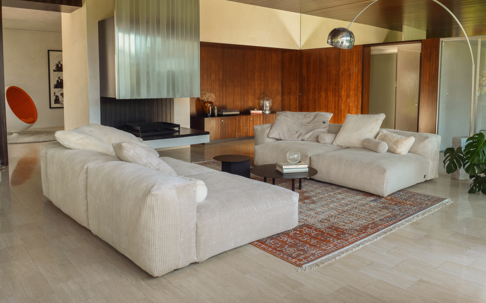 Discover Comfort - vetsak's Luxury Sofas | Unmatched Style & Coziness ...
